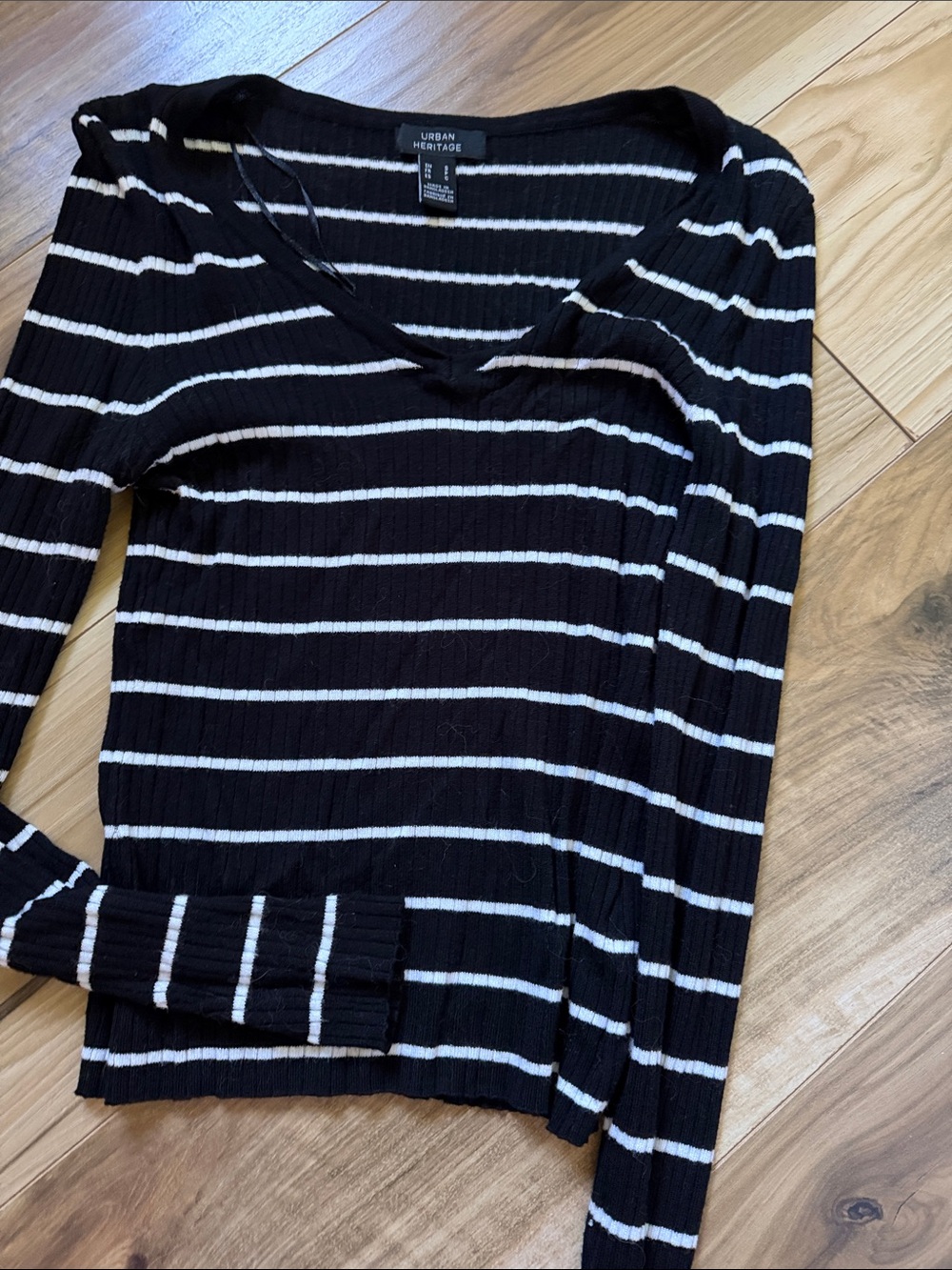 Urban Heritage Black and White Ribbed Boatneck Long-Sleeve Top